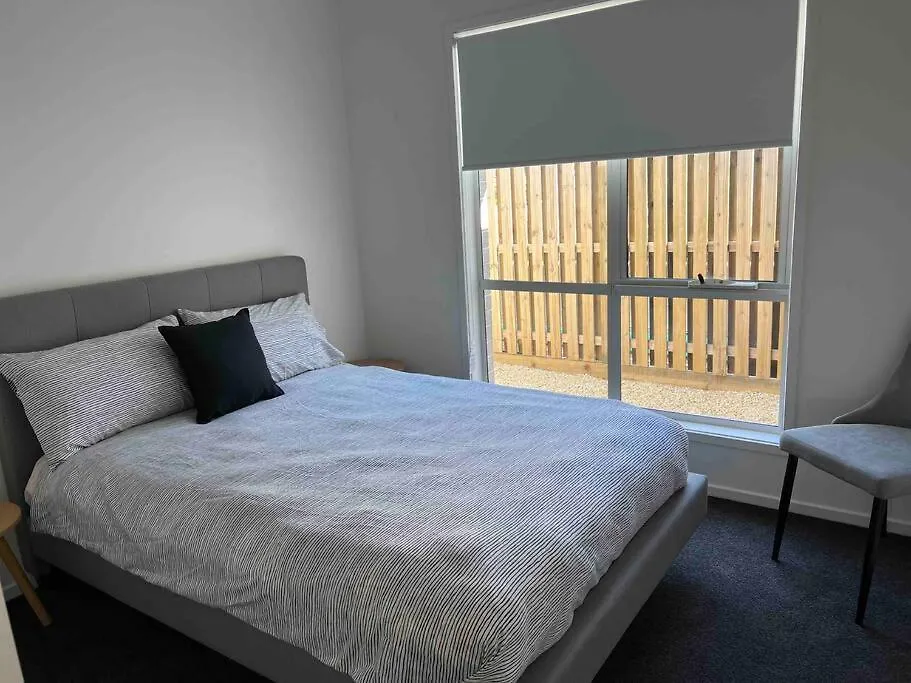 Modern Family Friendly Ipswich Home Bundamba 0*,  Australia